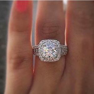 - 14k White Gold Finish & Moissanite Ring Size 9